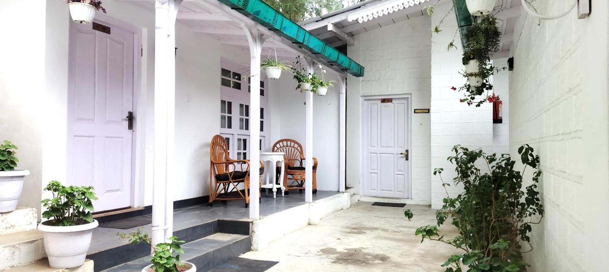 Bhikampur Lodge By Howard Nainital Zewnętrze zdjęcie